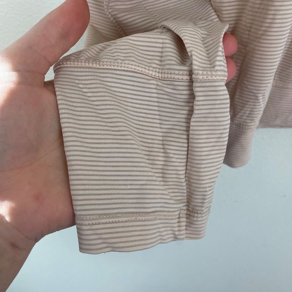 Zyia Woman's XL Light Pink Long Sleeve Striped Open Back Athletic Work‎ Out Top - Picture 4 of 10